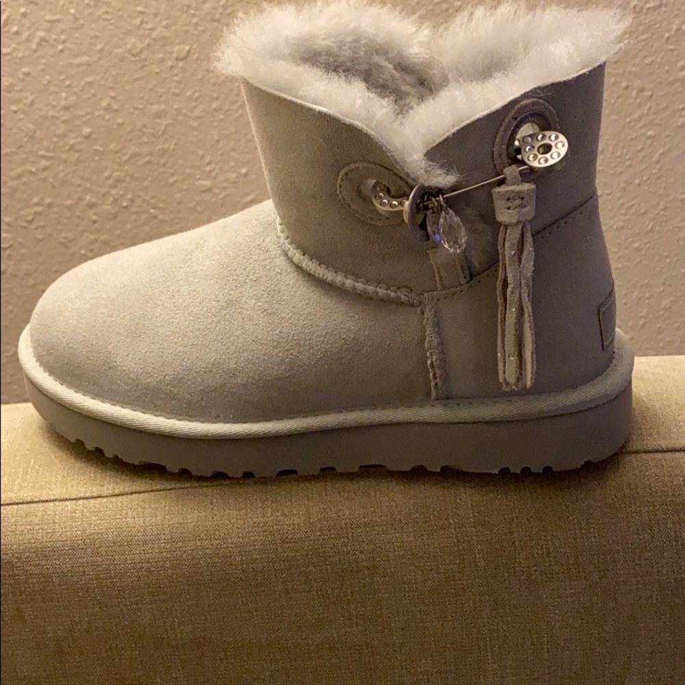 Josey Mini Ugg Boots. Grey. New without tags.
